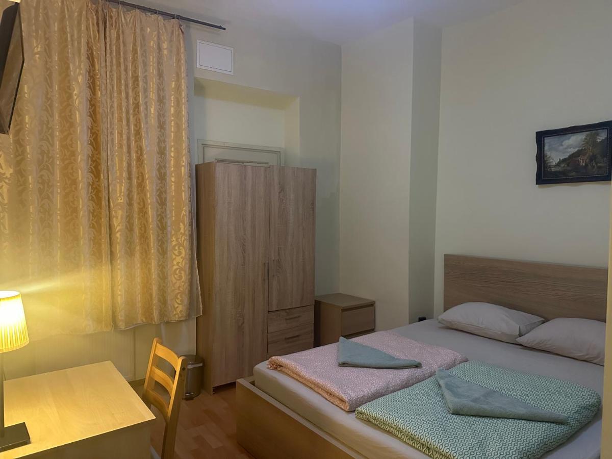 Kecskemeti Rooms Будапеща Екстериор снимка